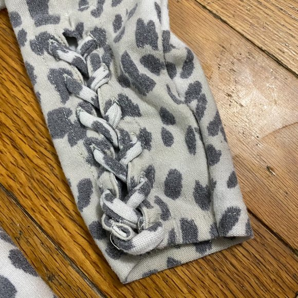 Chaser Leopard Print V-Neck Hoodie Size M - Picture 6 of 7